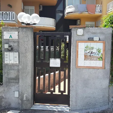 Acitrezza Casuzza Apartment Aci Castello Exterior photo